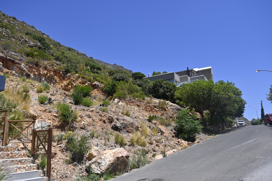 0 Bedroom Property for Sale in Mountainside Western Cape